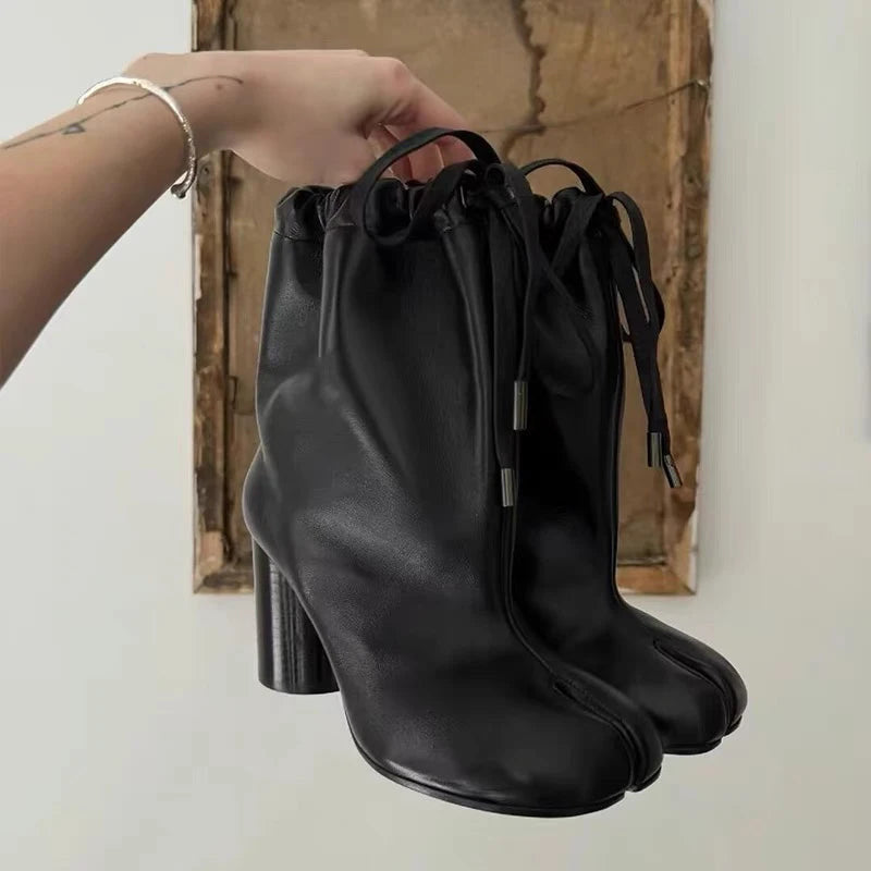 Balloon Lace-up Chunky Booties