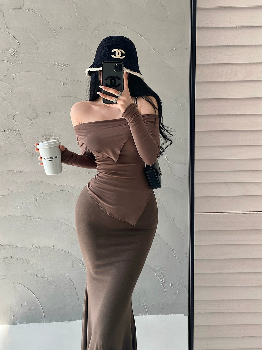 Cuffed off-Shoulder Slim Long Sleeve Top