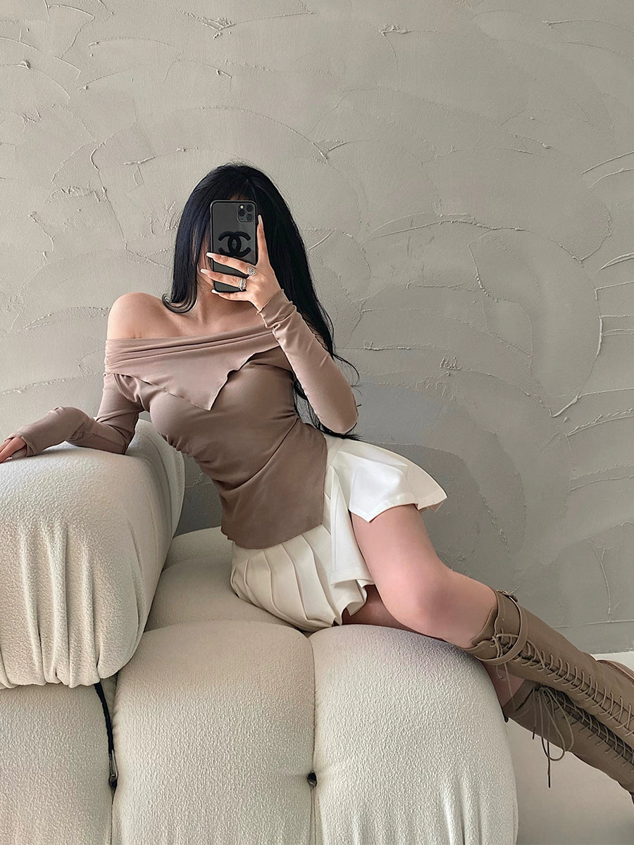 Cuffed off-Shoulder Slim Long Sleeve Top