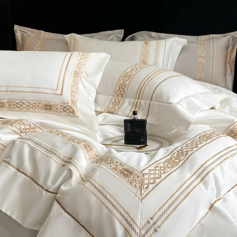 Luxury White Gold Embroidery Hotel Style Bedding