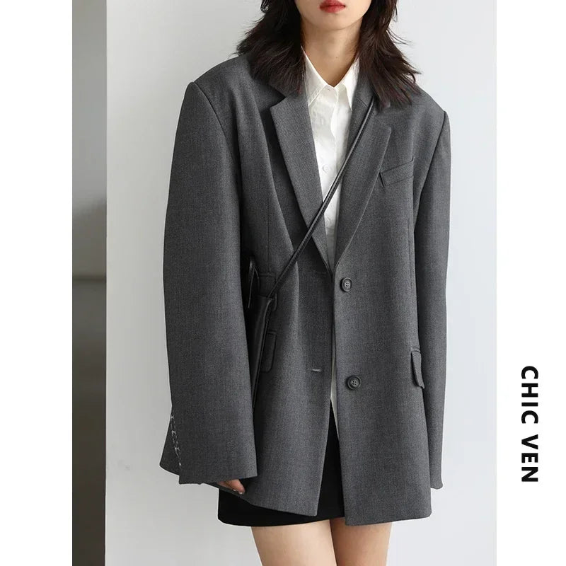 Boring Wide Shoulder Embroidery Cuff Blazer