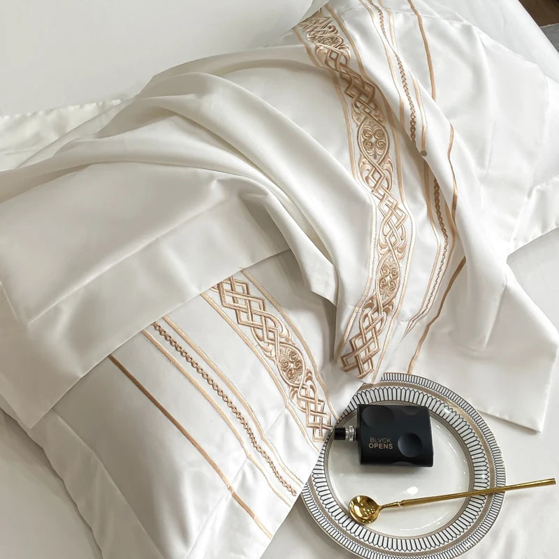 Luxury White Gold Embroidery Hotel Style Bedding
