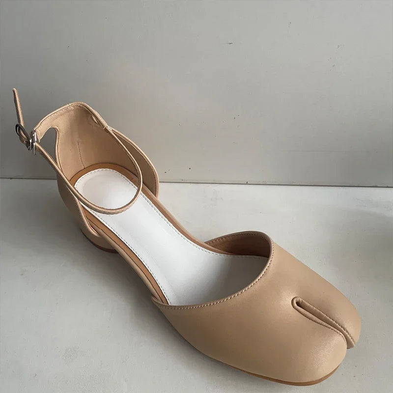 Day Dream Spilt Chunky Heels