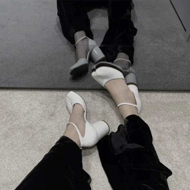 Day Dream Spilt Chunky Heels