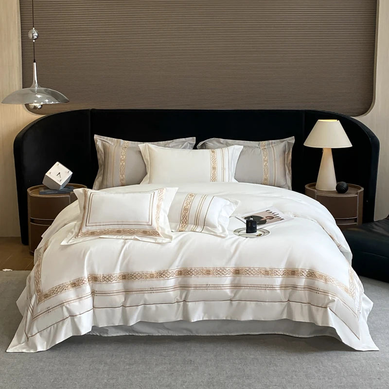 Luxury White Gold Embroidery Hotel Style Bedding