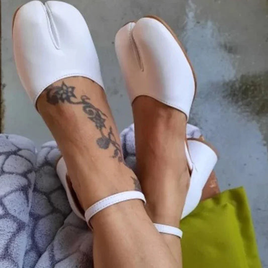 Day Dream Spilt Chunky Heels